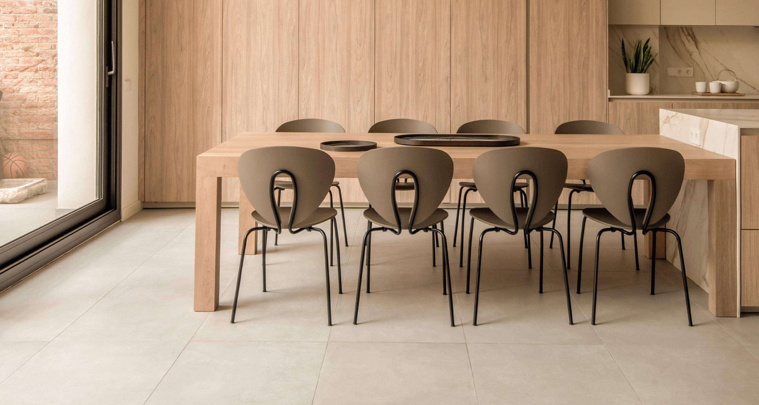 Globus Chair | Stylecraft | Designer Dining Chair