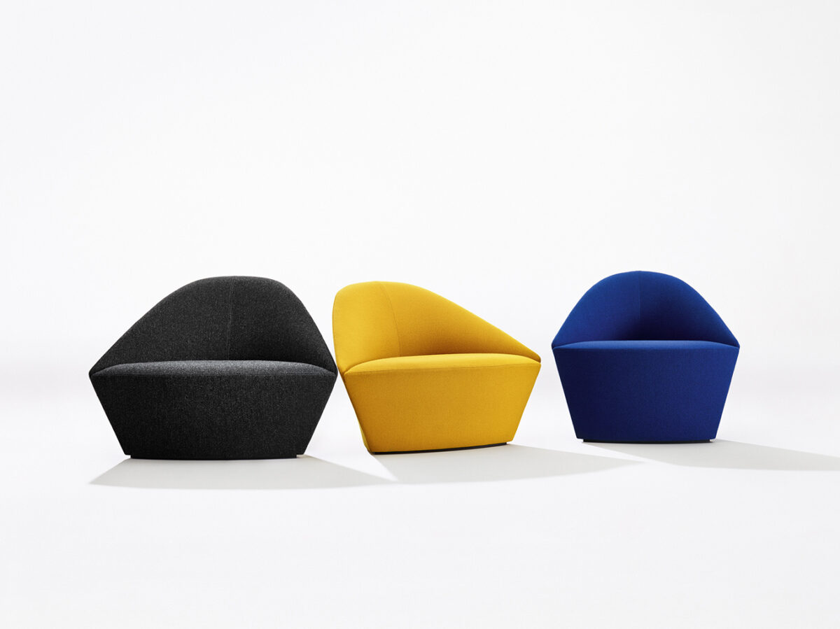 arper Colina Arm Chair M ネイビーブルー Colina Upholstered Armchair | Stylecraft