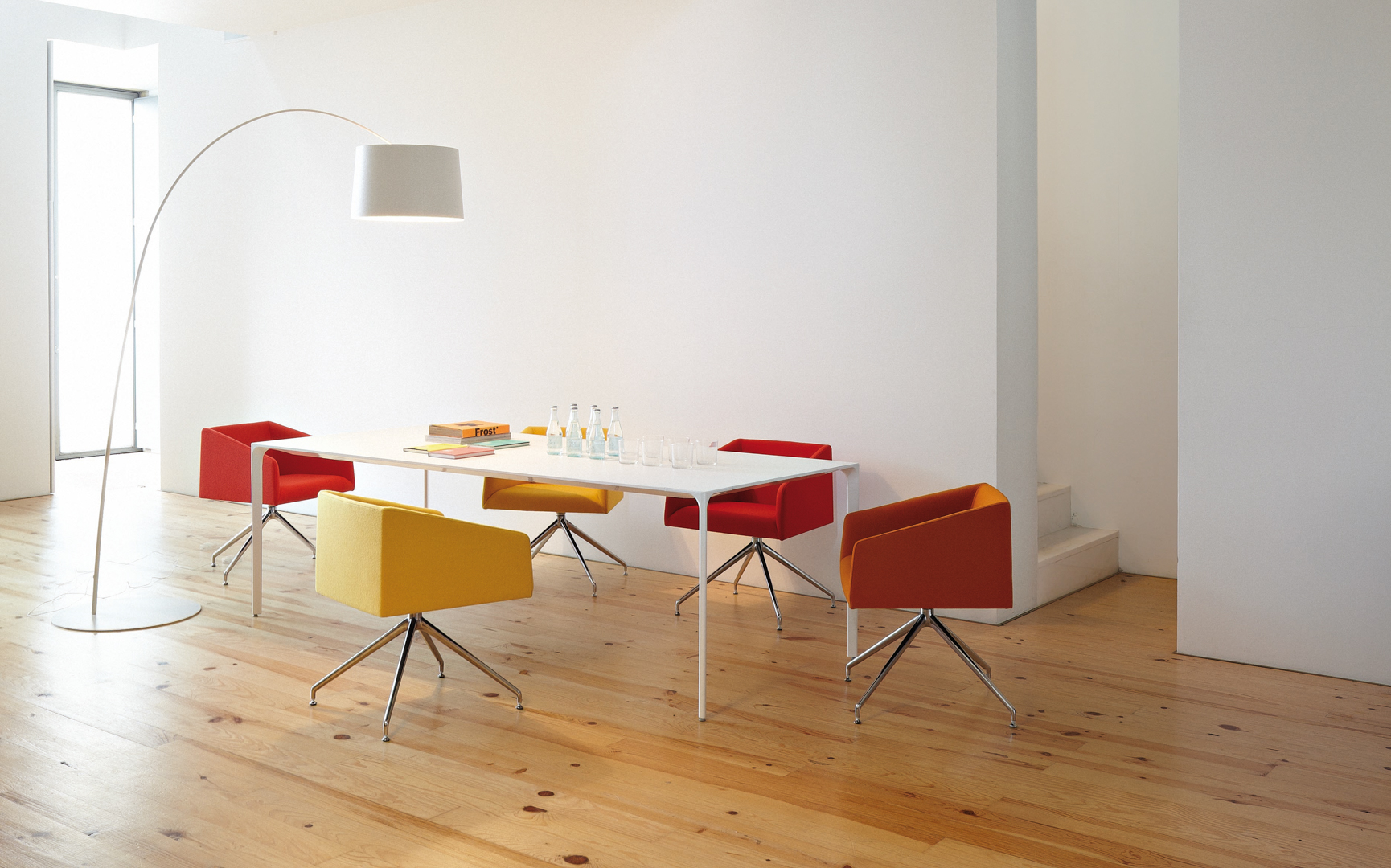 Nuur Table | Stylecraft