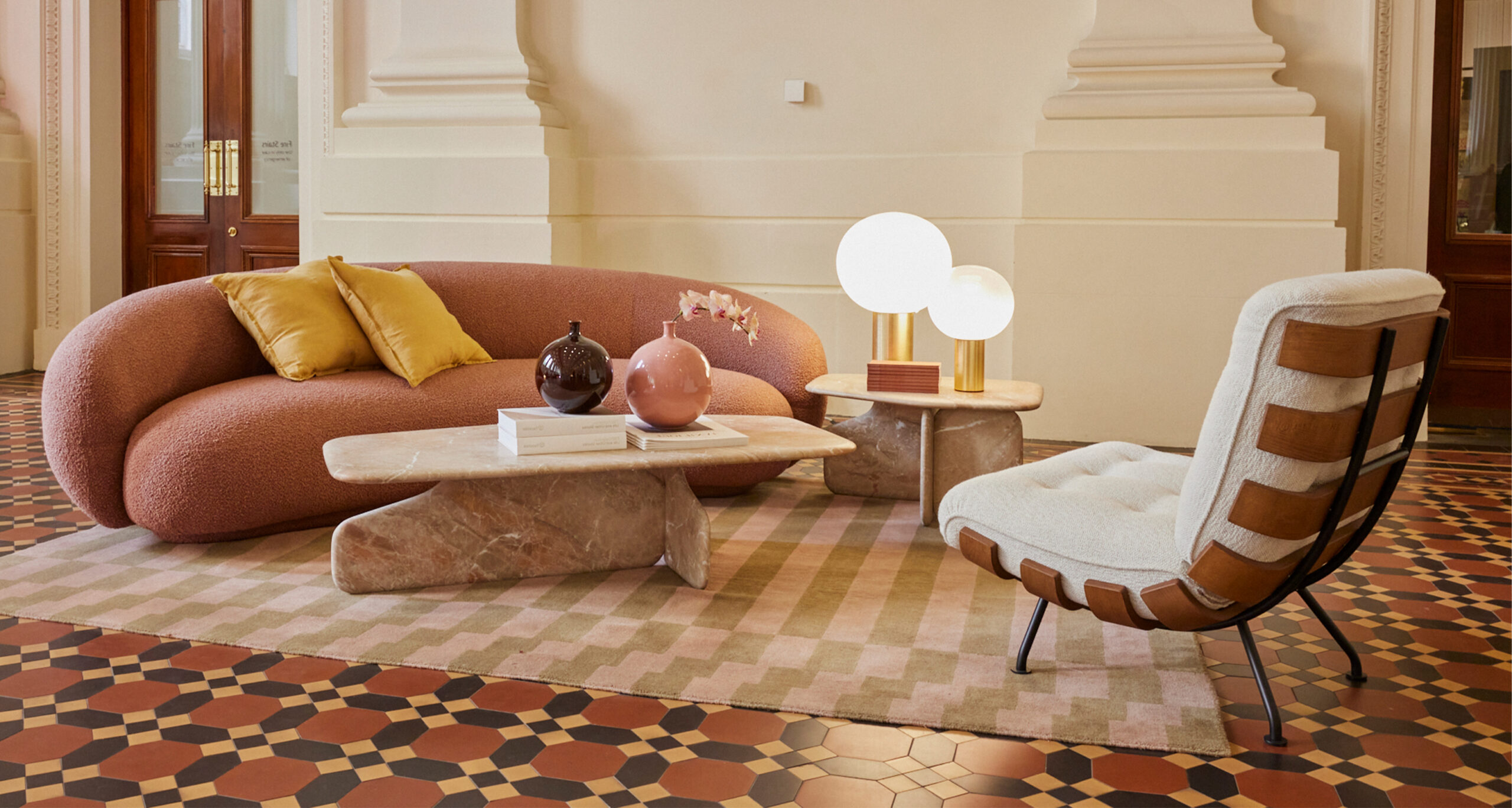 Dolmen Table | Stylecraft